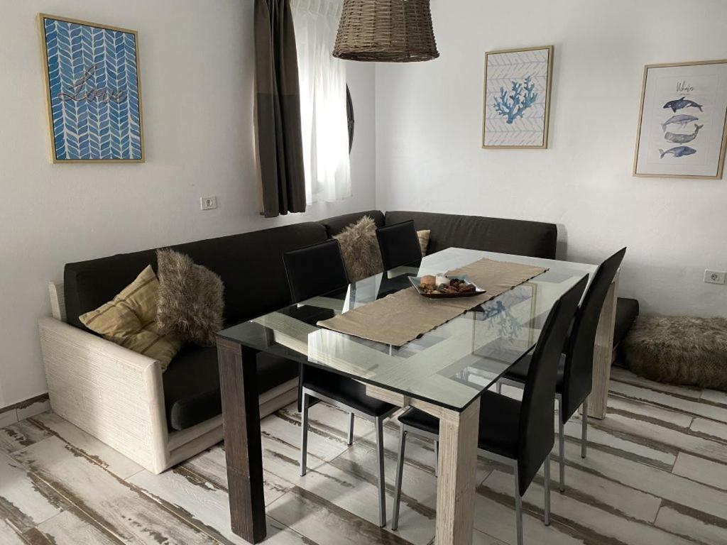 Finca Marisa Tinajo Exteriör bild